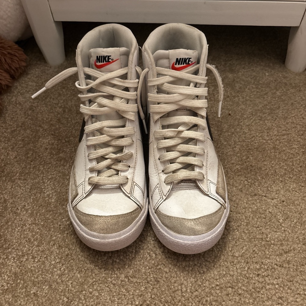 Nike Blazers in White